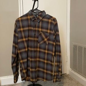 Men’s Volcom Button Up Shirt